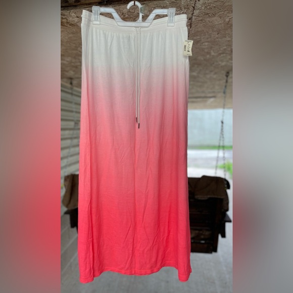 AEROPOSTALE Long Skirt NWT XL White Pink Fade - Picture 6 of 6